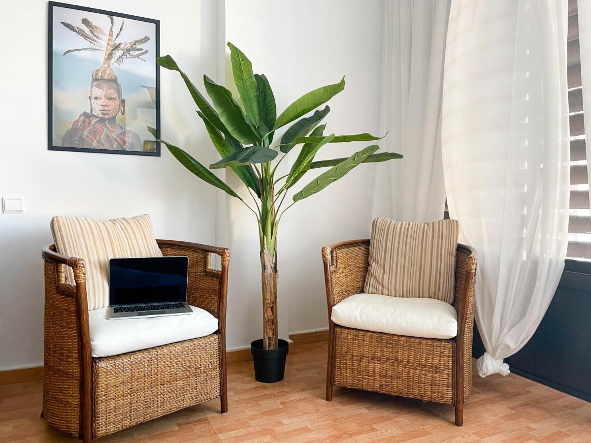 Amplio Apartamento En Pleno Corazon De 阿利坎特 外观 照片