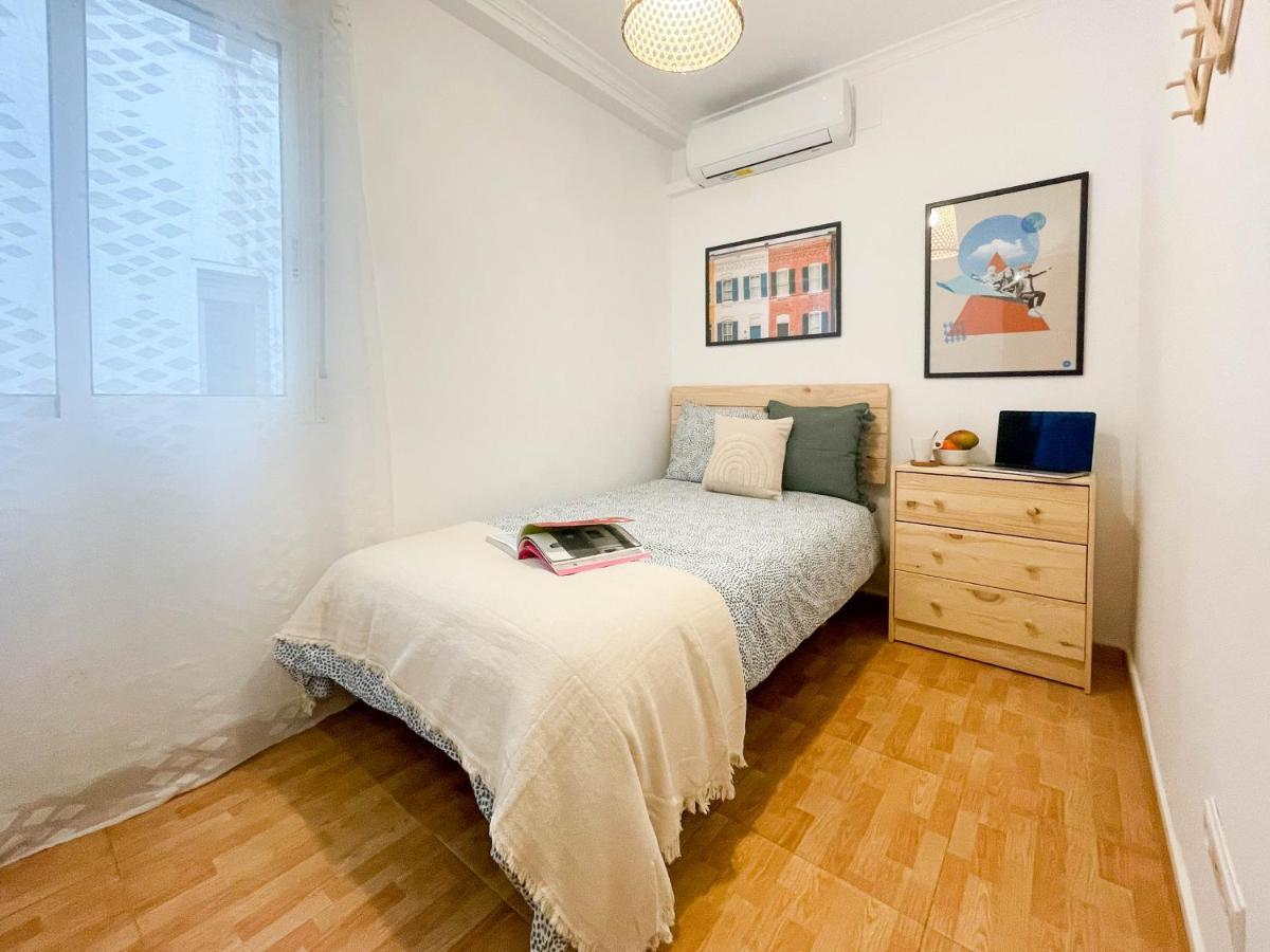 Amplio Apartamento En Pleno Corazon De 阿利坎特 外观 照片